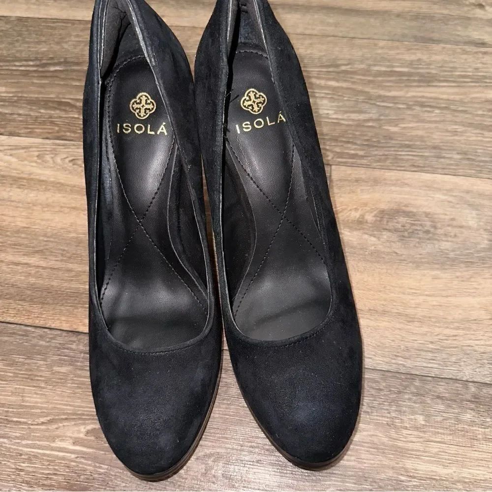 New Isola Hayley Black small platform, block suede 4” heel sz 8.5